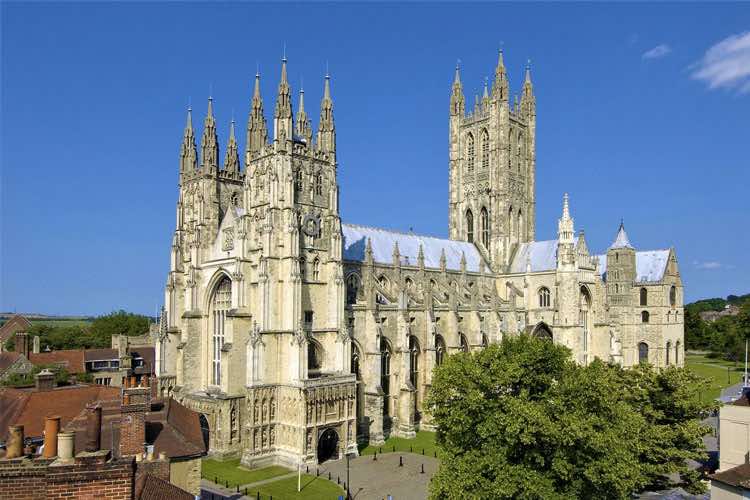 کلیسای جامع کانتربری Canterbury Cathedral از جاذبه های گردشگری انگلیس