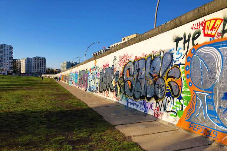 دیوار برلین از زیباترین جاذبه های گردشگری آلمان