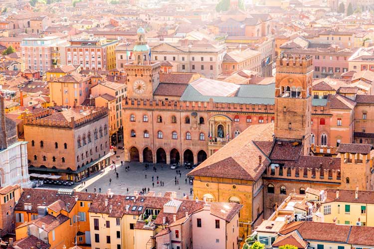 بهترین شهرهای ایتالیا برای مهاجرت؛ بولونیا